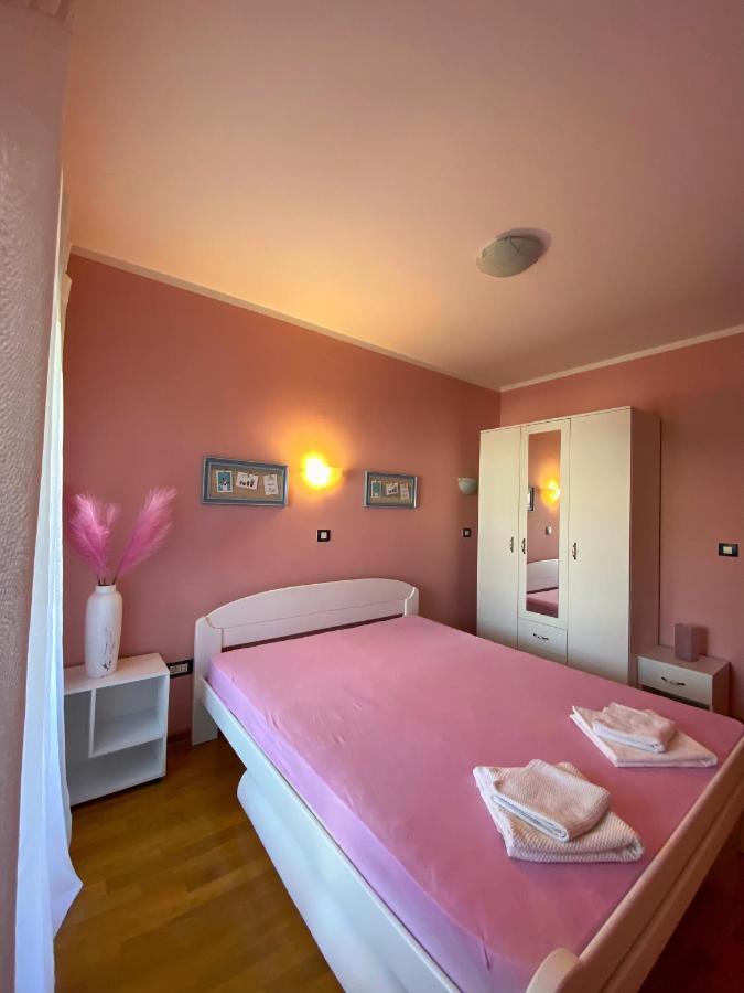 Apartment Center Adria Bar Buitenkant foto