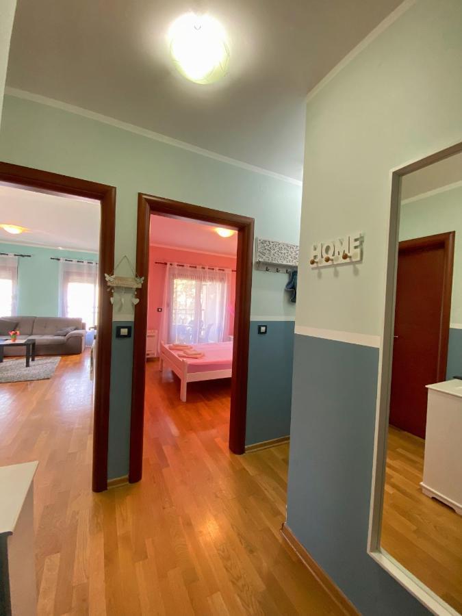Apartment Center Adria Bar Buitenkant foto