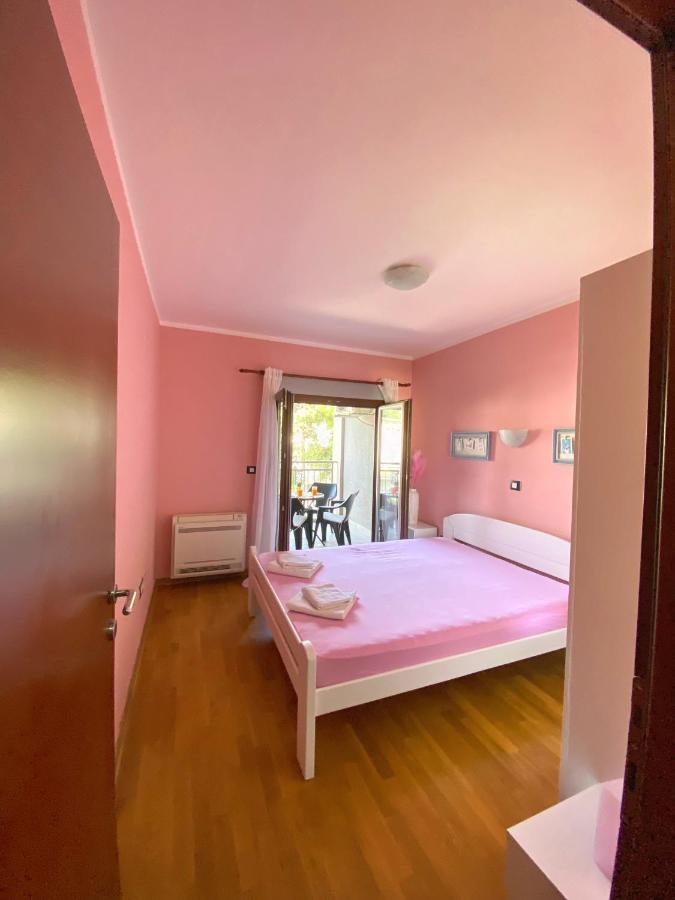 Apartment Center Adria Bar Buitenkant foto